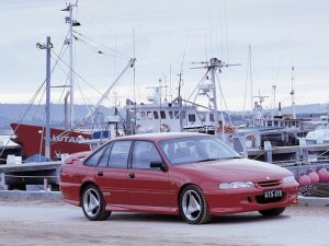 1995 HSV GTS VS