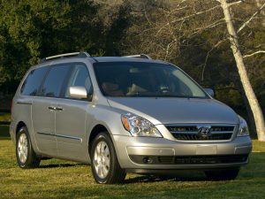 2007 Hyundai Entourage