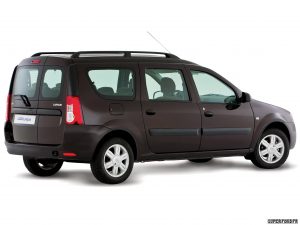 2011 Lada Largus R90