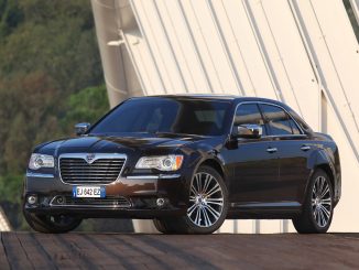 2011 Lancia Thema