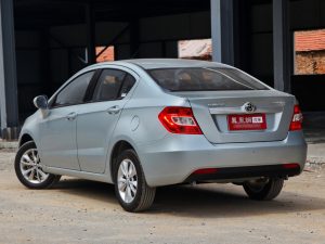 2012 Brilliance H230
