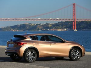 Infiniti Q30 1.5d 2015