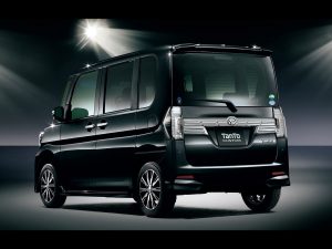 2015 Daihatsu tanto custom