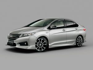 2015 Mugen Honda Grace Hybrid