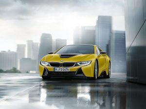 BMW i8 Protonic Frozen Yellow 2018