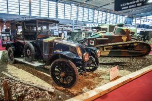 Renault taxi - WWI commemoration stand