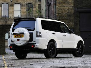 2012 Mitsubishi Shogun Black Edition