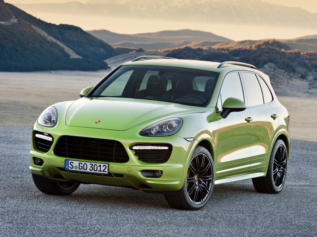 2012 Porsche Cayenne GTS