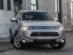 2013 Mitsubishi Outlander USA