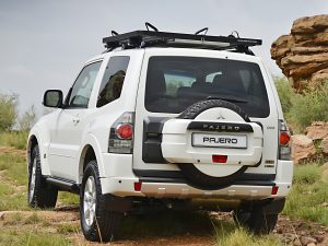 2014 Mitsubishi Pajero SWB Legend