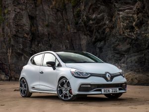 2015 Renault Clio RS 220 Trophy