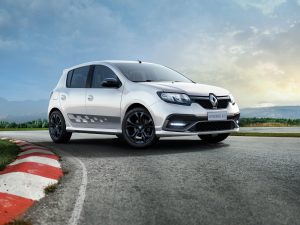 2015 Renault Sandero RS
