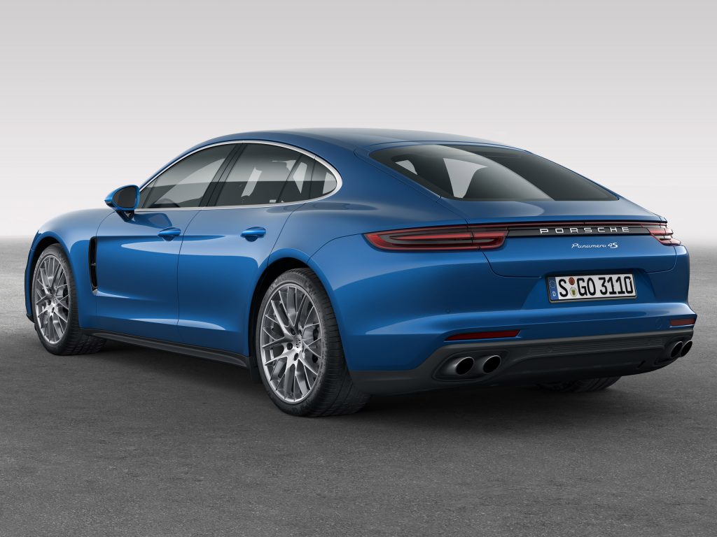 2016 Porsche Panamera 4S