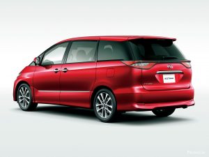 Toyota Estima Aeras 2016