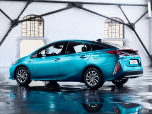 2016 Toyota Prius Plug-in Hybrid