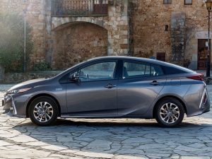 2017 Toyota Prius Plug-in Hybrid