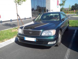 1989 Lexus LS 400