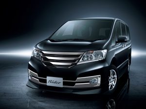 Nissan Serena Rider Black Line C26 (2011) - Autech