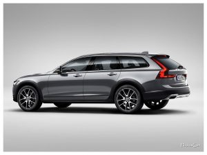 2017 Volvo V90 Cross Country