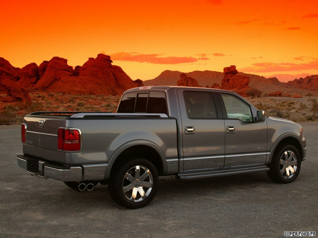 2005 Lincoln Mark LT