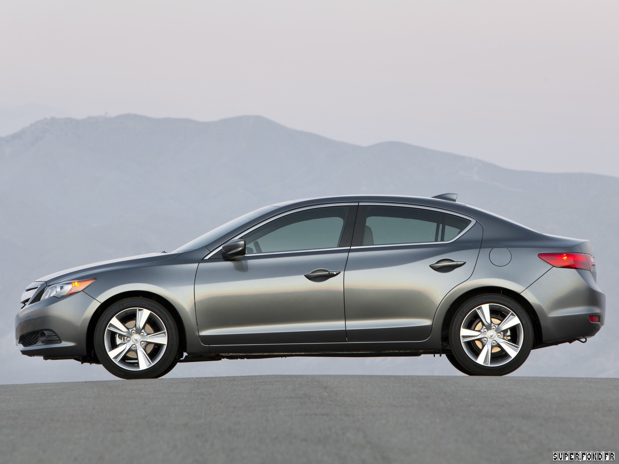 2012 Acura ILX 2.0 l