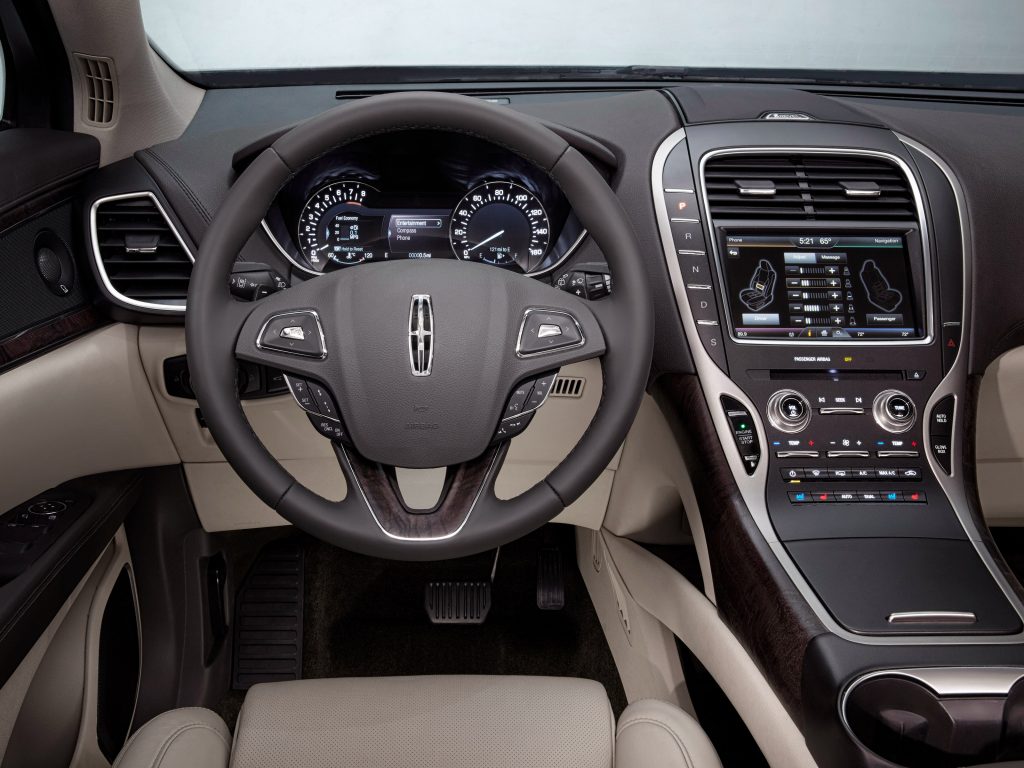 2015 Lincoln MKX Dashboard