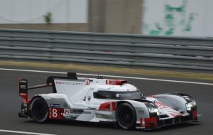 24 H du Mans 2015 - Audi R18 etron quattro Team Joest