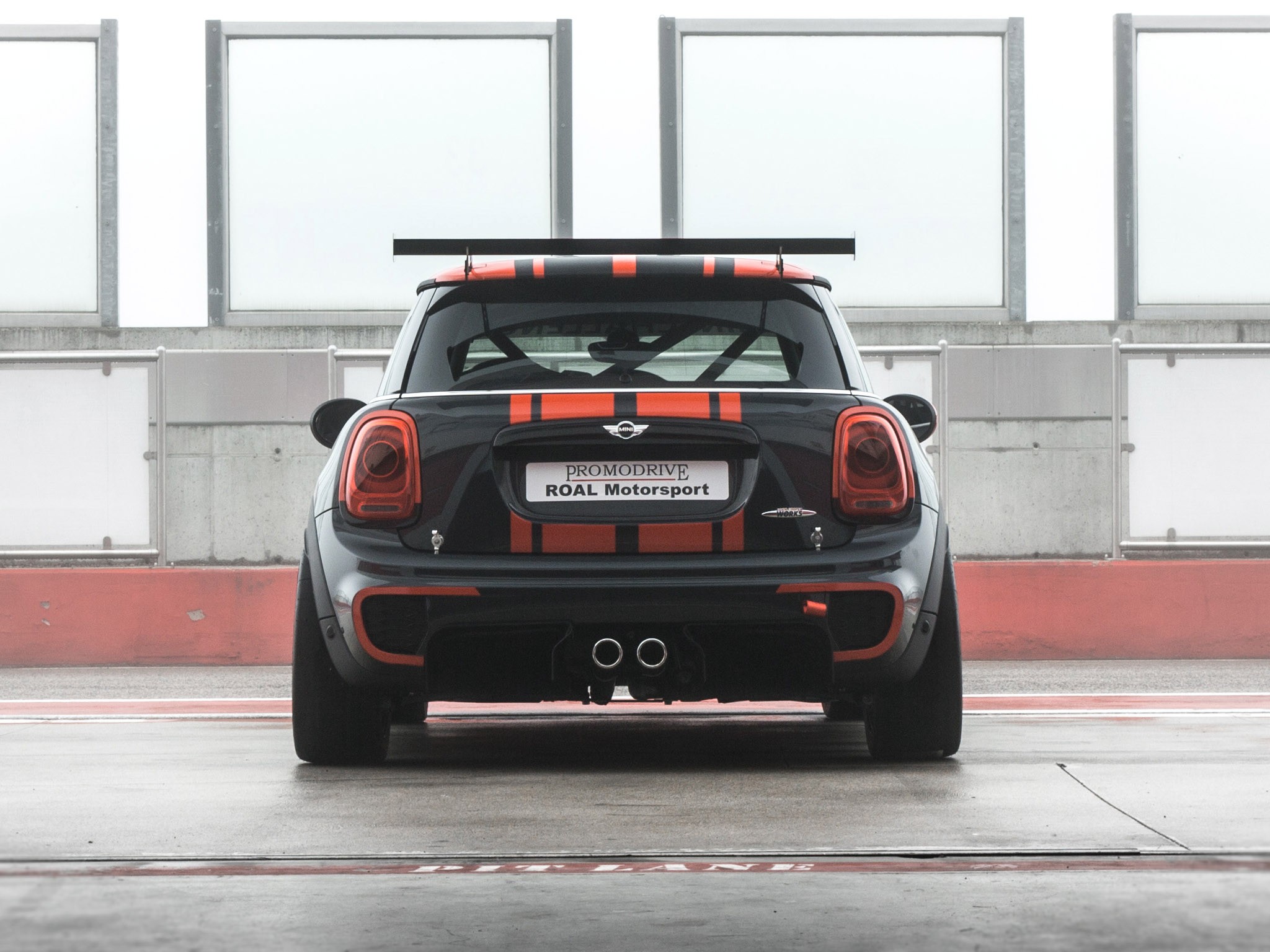 Mini Constructeur Automobiles Anglais - L'histoire de la Mini - Photoscar
