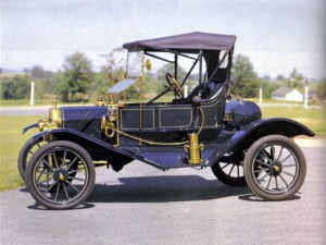 1910 Ford Model T Torpedo Runabout