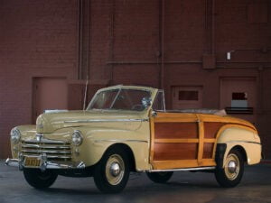 1947 Ford Super Deluxe Sportsman Convertible