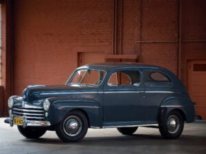 1947 Ford Super Deluxe Tudor Sedan
