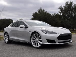 2011 Tesla Model S Alpha