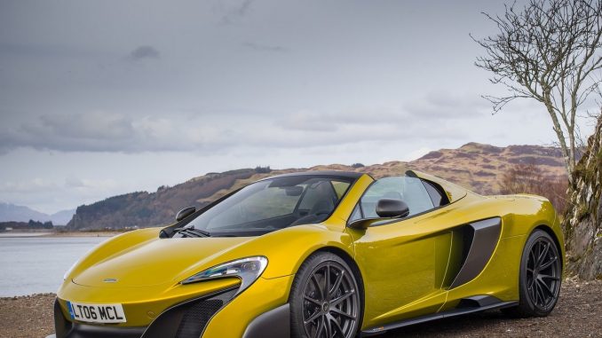 2017 McLaren 675LT Spider 2017 McLaren 675LT Spider