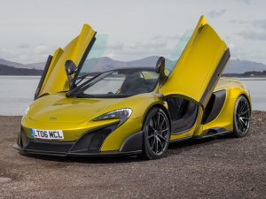 2017 McLaren_675LT_Spider
