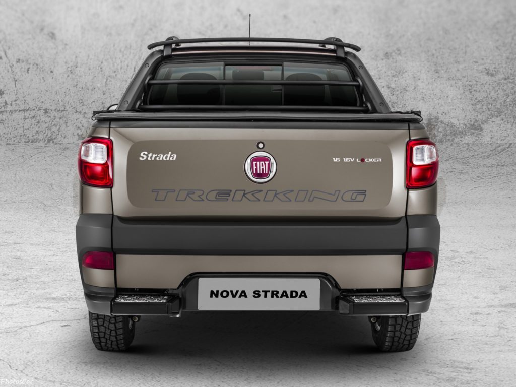 Fiat Strada 2012