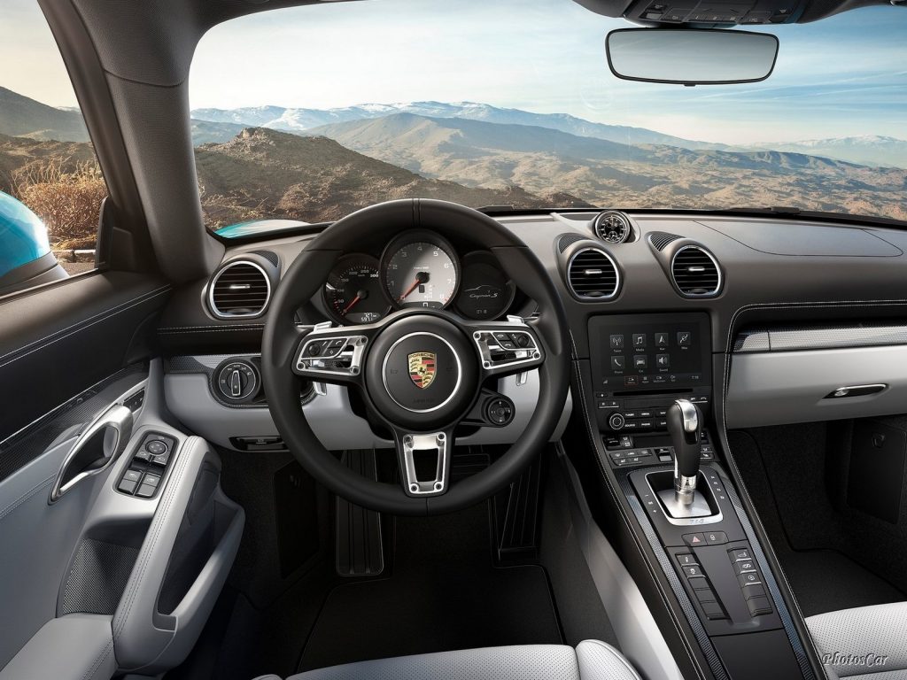Porsche_718 Cayman 2017