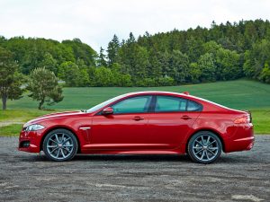 2014 Jaguar XF-R Sport