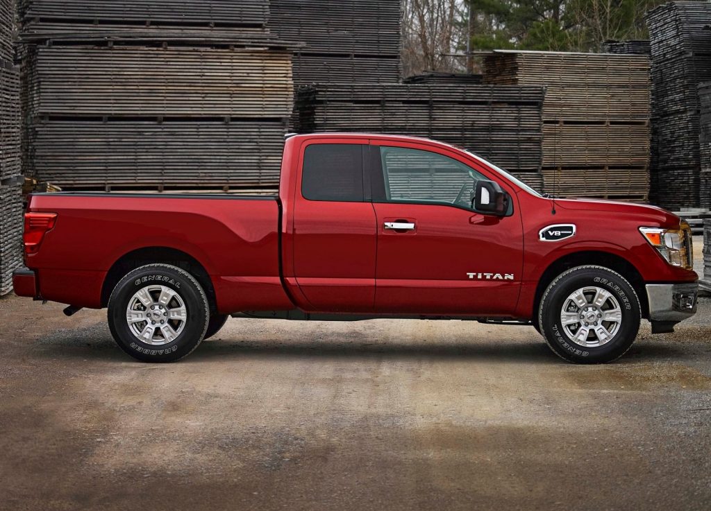 2017 Nissan Titan King Cab