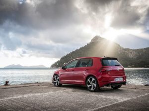 2017 Volkswagen Golf GTI