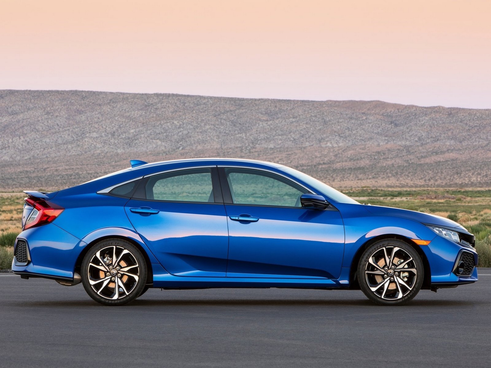 Civic sedan si