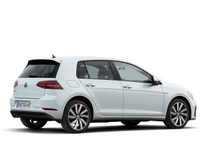 2017 Volkswagen Golf GTE
