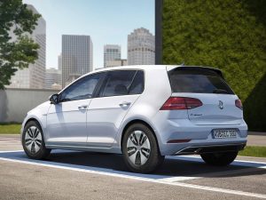 2017 Volkswagen e-Golf