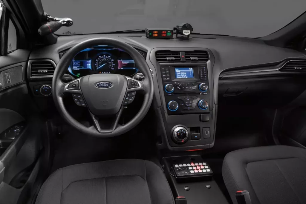 Ford Police Responder Hybrid Sedan 2018