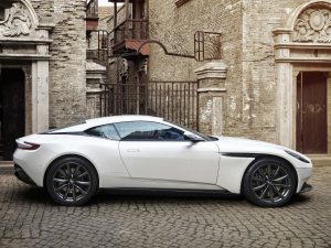 Aston Martin DB11 V8 2018
