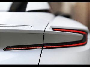 Aston Martin DB11 V8 2018