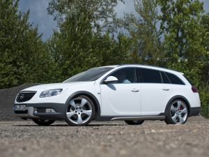 2012 Irmscher Opel Insignia Cross4