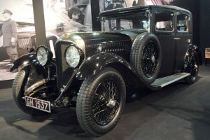 Bentley 4 1/2 Litre Sport Saloon - 1930