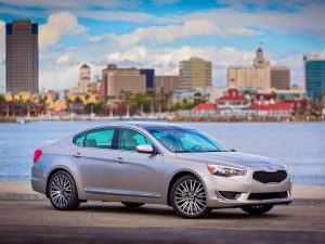 2013 Kia Cadenza USA