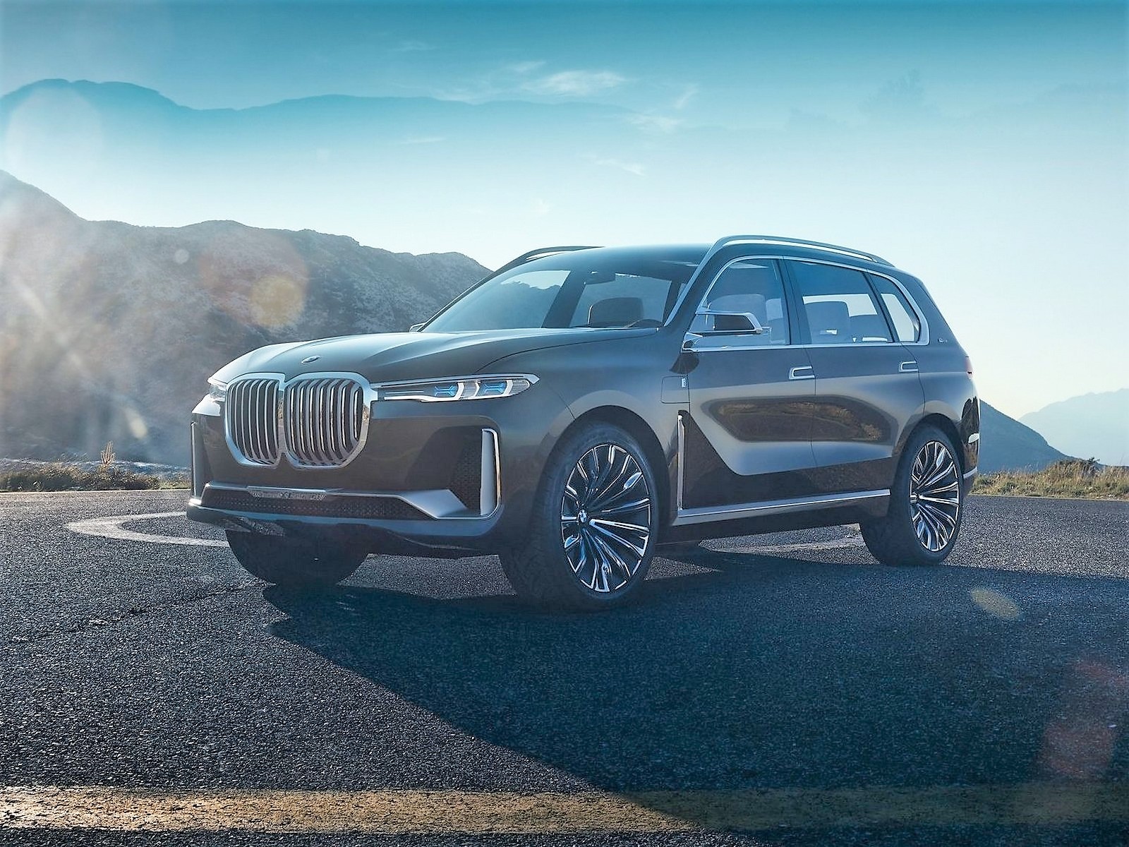 BMW X7 iPerformance Concept 2017 – présentation à Francfort