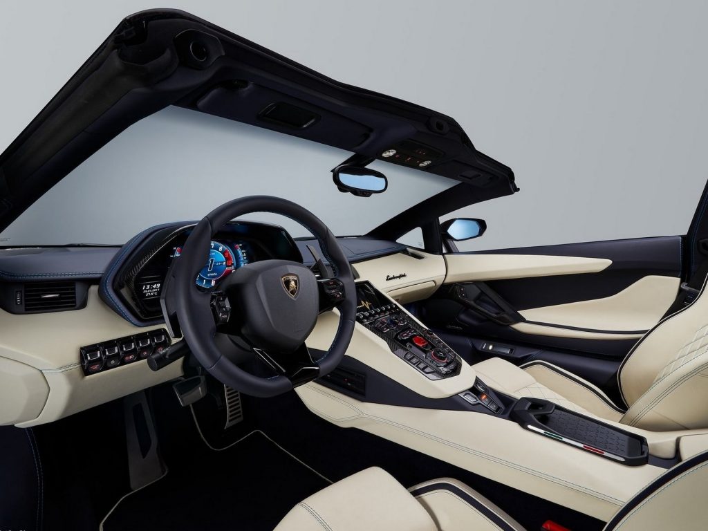 Lamborghini Aventador S Roadster 2018